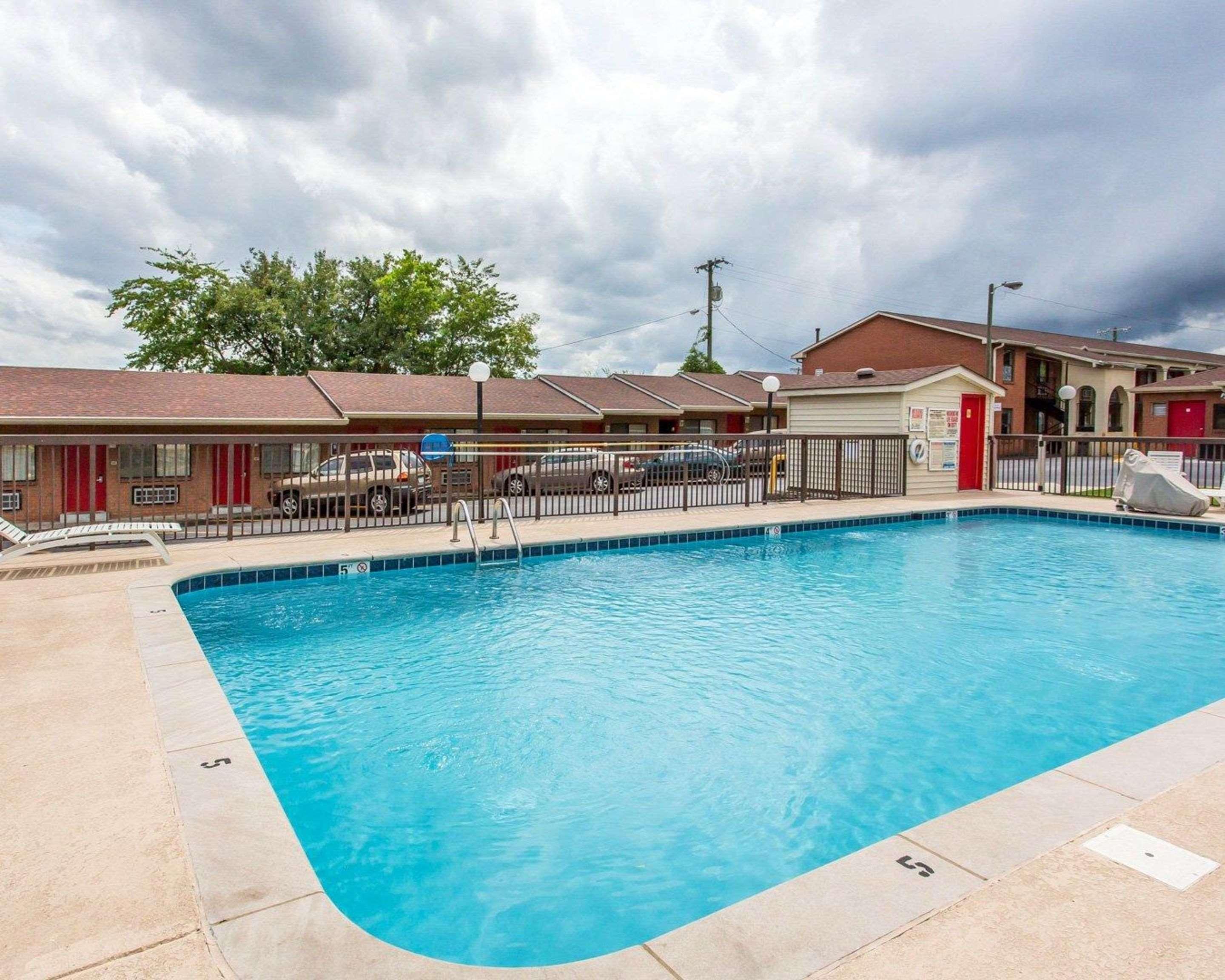 Econo Lodge Nashville North - Opryland Экстерьер фото