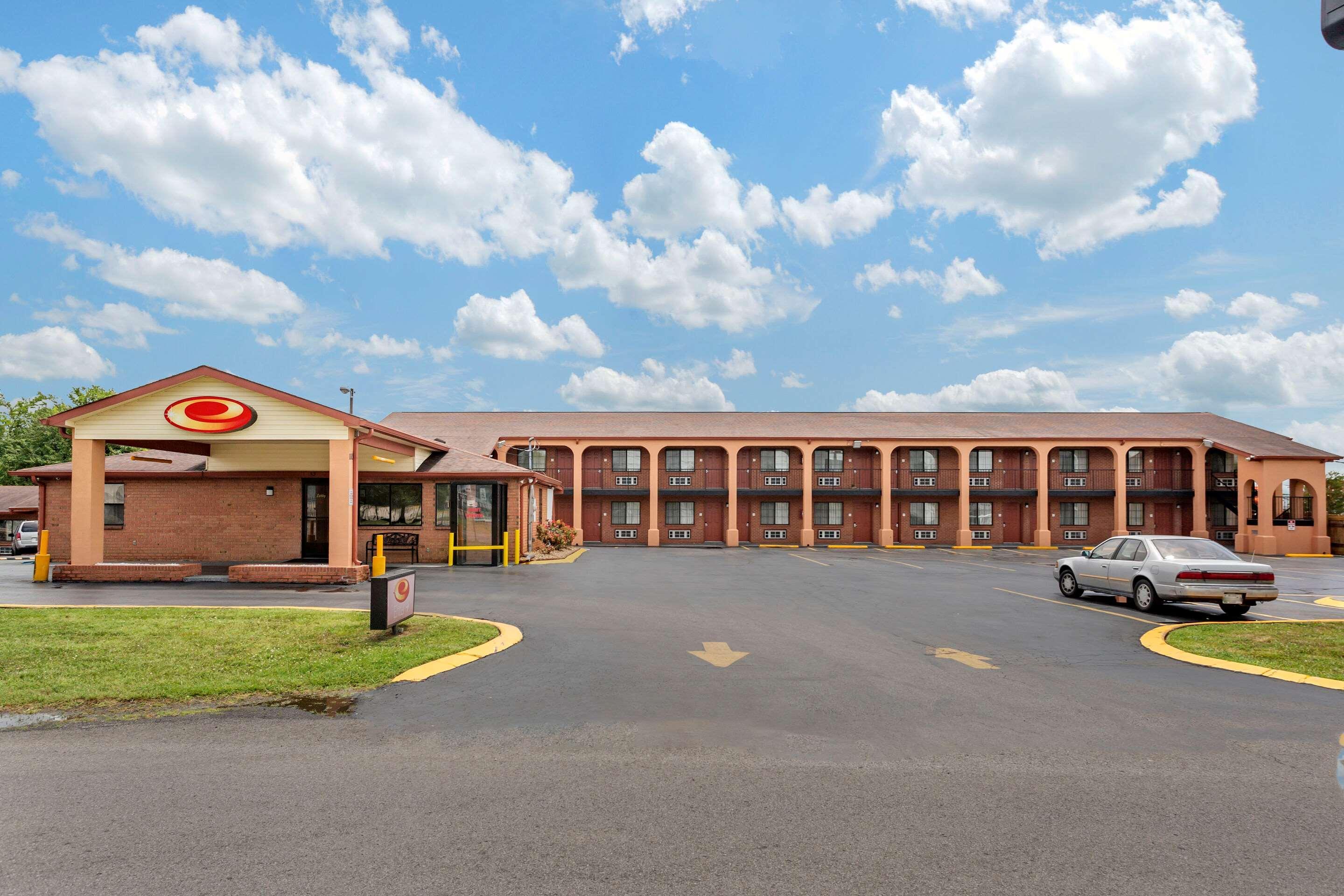 Econo Lodge Nashville North - Opryland Экстерьер фото