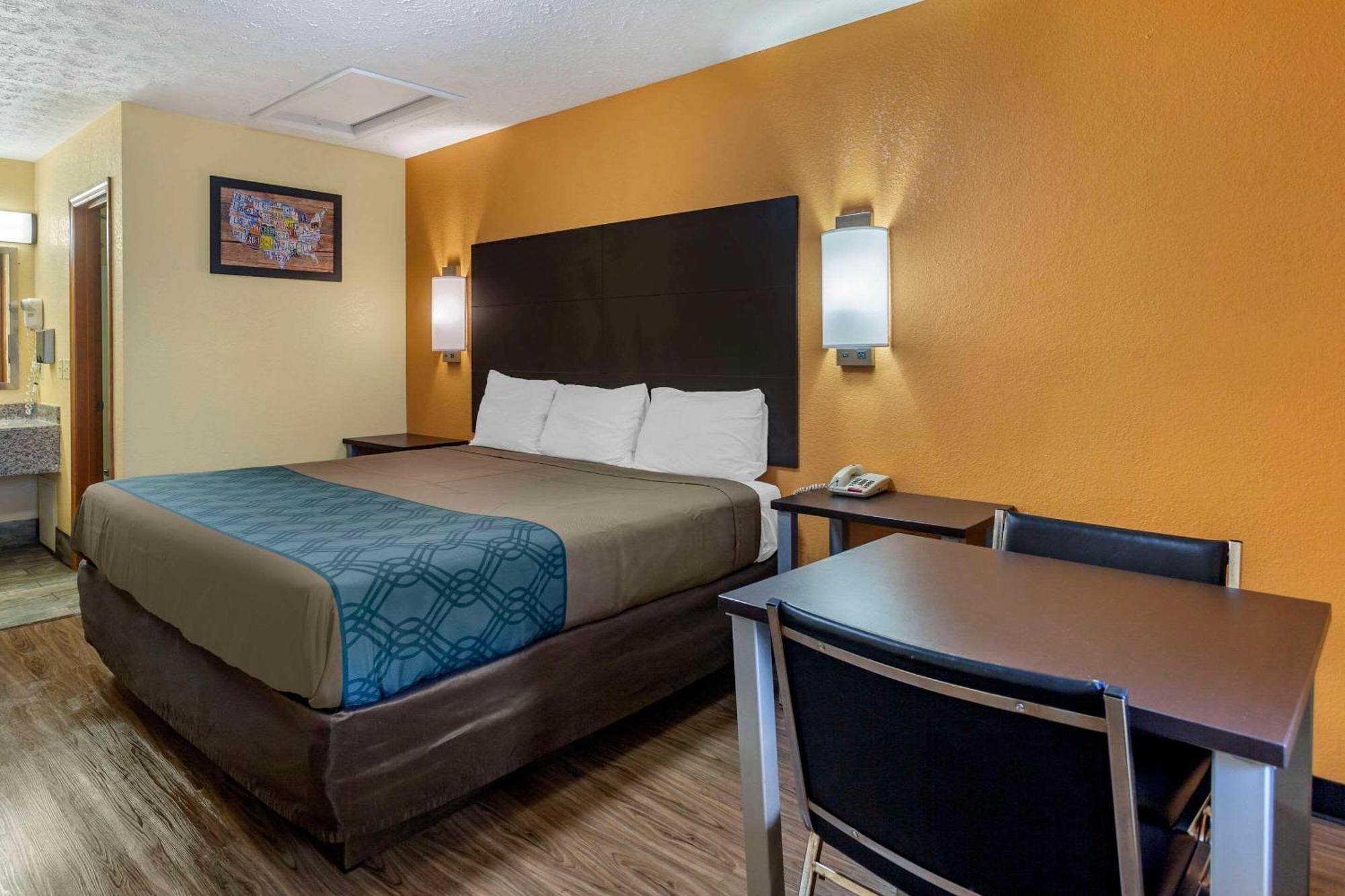 Econo Lodge Nashville North - Opryland Экстерьер фото